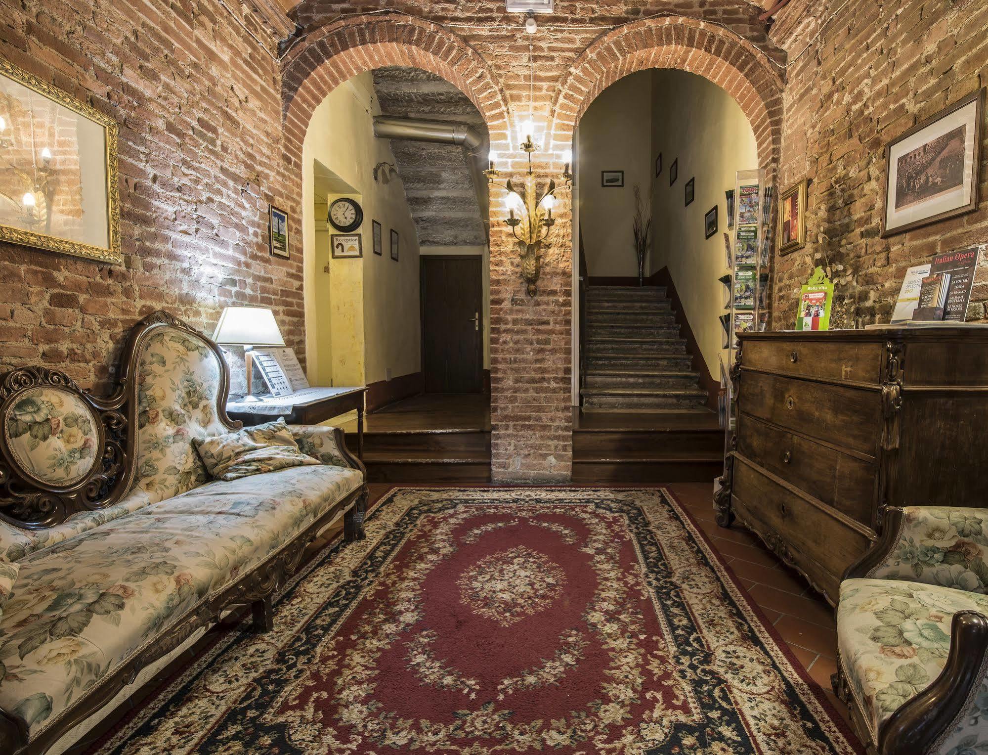 Residenza D'Epoca Locanda Di San Martino Siena Exterior photo