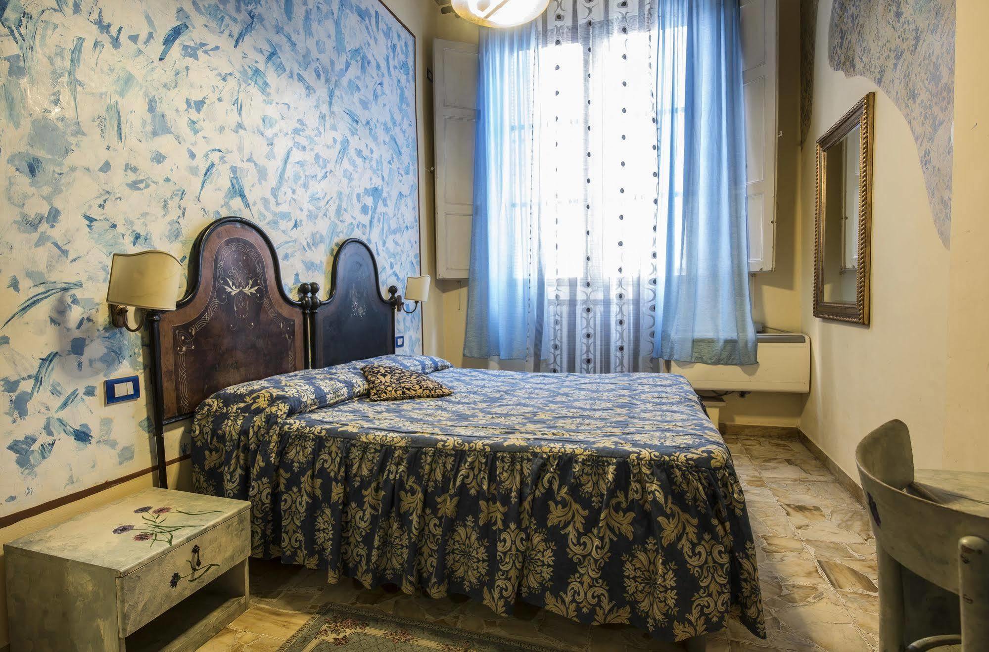 Residenza D'Epoca Locanda Di San Martino Siena Exterior photo